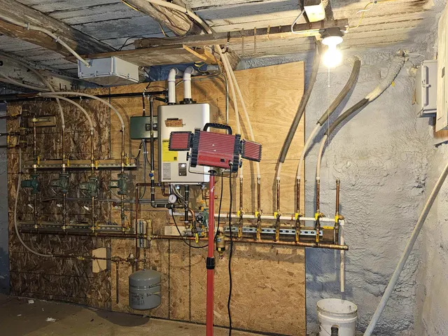 $750,000 | 18 Pine Street, Peterborough, NH 03458