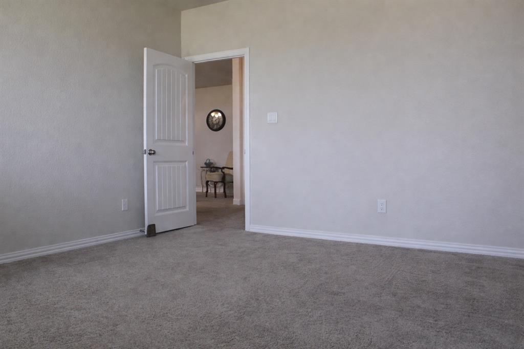 2267 County Road 4010 Decatur, TX 76234 - Photo 17 of 37