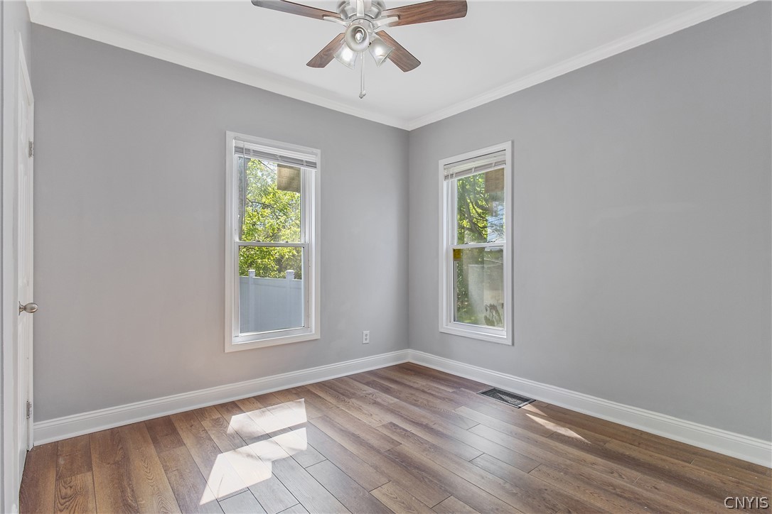203 Maple Street Syracuse, NY 13210 - Photo 18 of 46