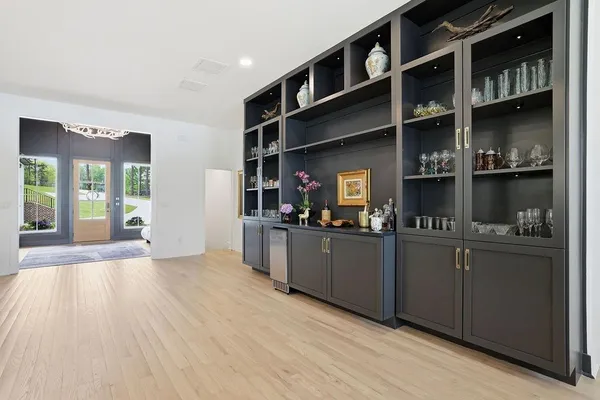 $3,200,000 | 6093 Shadburn Ferry Road, Buford, GA 30518