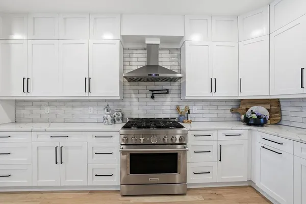 $3,200,000 | 6093 Shadburn Ferry Road, Buford, GA 30518