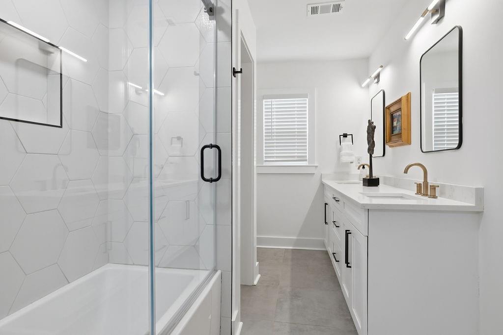 6093 Shadburn Ferry Road Buford, GA 30518 - Photo 33 of 55