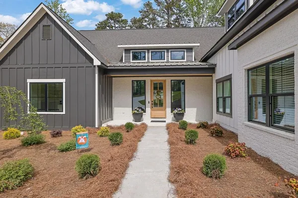 $3,200,000 | 6093 Shadburn Ferry Road, Buford, GA 30518