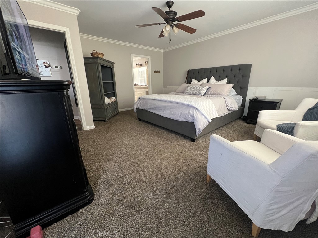 6750 Oak Hill Road Hesperia, CA 92344 - Photo 10 of 15 Master bedroom