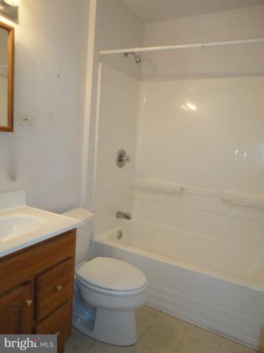 19 Severndale Road Severna Park, MD 21146 - Photo 16 of 20 Bath