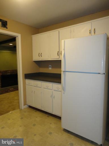 19 Severndale Road Severna Park, MD 21146 - Photo 10 of 20 Kitchen