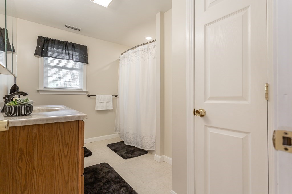 110 Michael Road Raynham, MA 02767 - Photo 15 of 21 Gallery Image 15