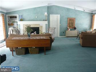 4774 Jasper Road Emmaus, PA 18049 - Photo 3 of 12 Gallery Image 3