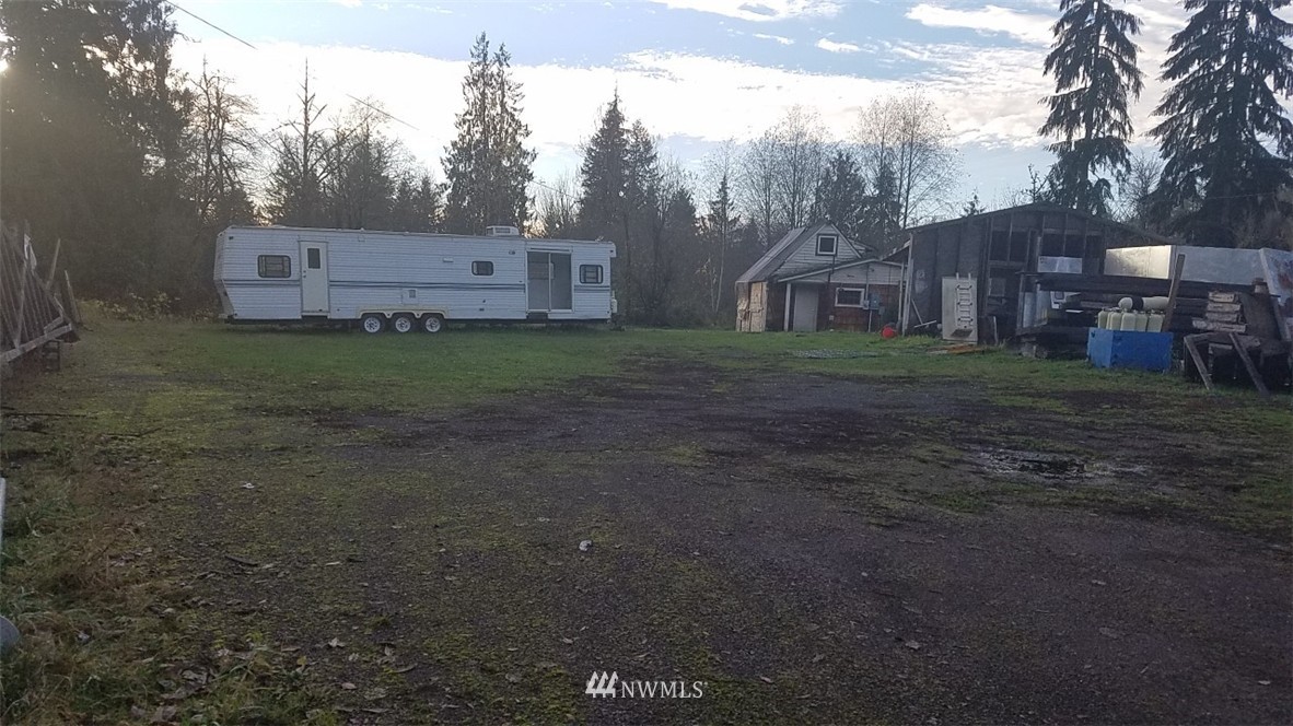 19801 Mountain View Road Northeast Duvall, WA 98019 - Photo 13 of 17 Gallery Image 13