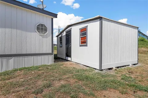 $267,500 | 5705 Texas Street, Joshua, TX 76058