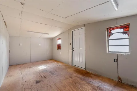 $267,500 | 5705 Texas Street, Joshua, TX 76058