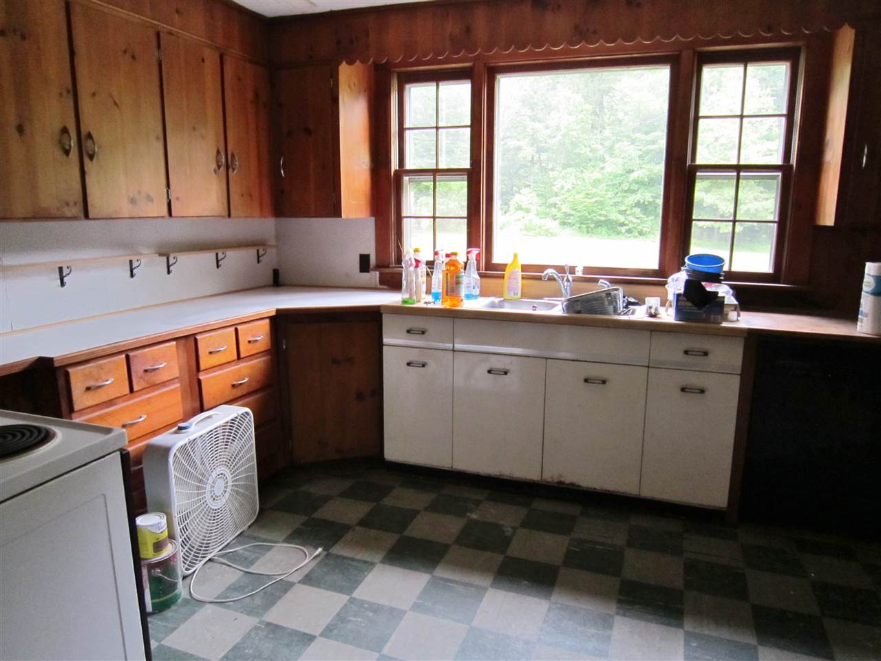 593 Saxtons River Road Rockingham, VT 05101 - Photo 8 of 16