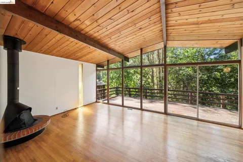 $699,000 | 6725 Moore Drive, Oakland, CA 94611