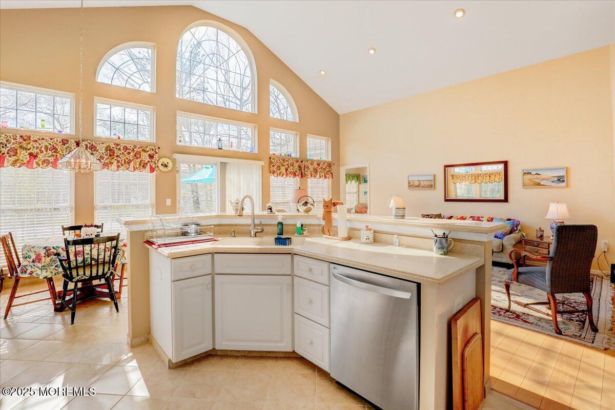 14 Congressional Road Jackson, NJ 08527 - Photo 14 of 51 14-Kitchen