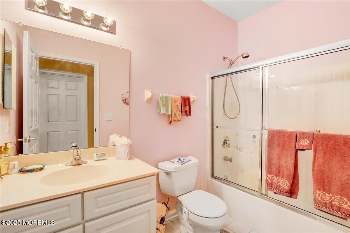 14 Congressional Road Jackson, NJ 08527 - Photo 24 of 51 24-Bathroom