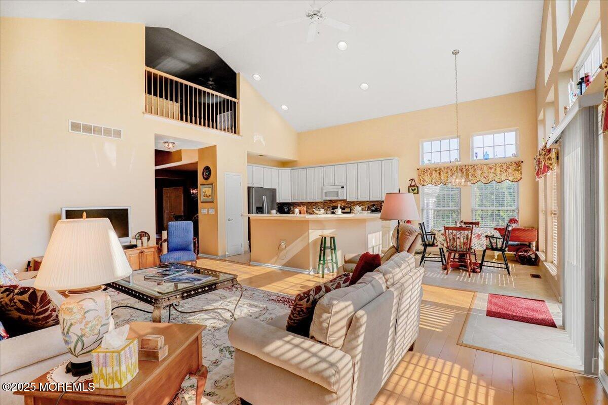 14 Congressional Road Jackson, NJ 08527 - Photo 10 of 51 10-Family Room