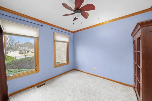 $760,000 | 18 Newgate Avenue, Naperville, IL 60565