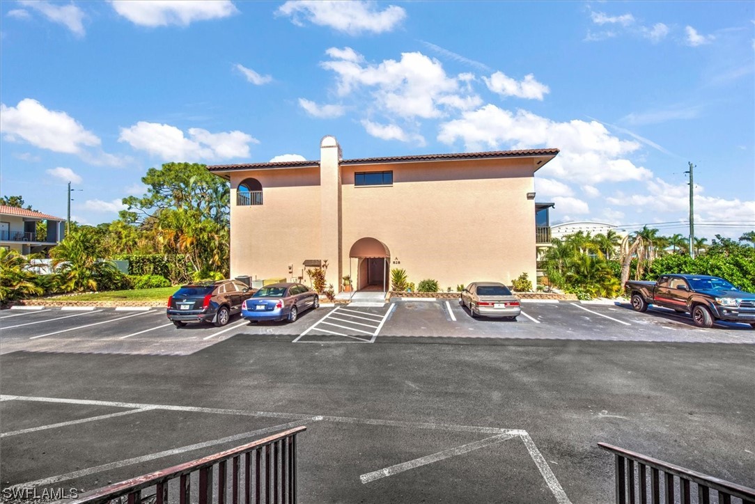 828 Wiggins Pass Road, Unit 10 Naples, FL 34110 - Photo 3 of 17