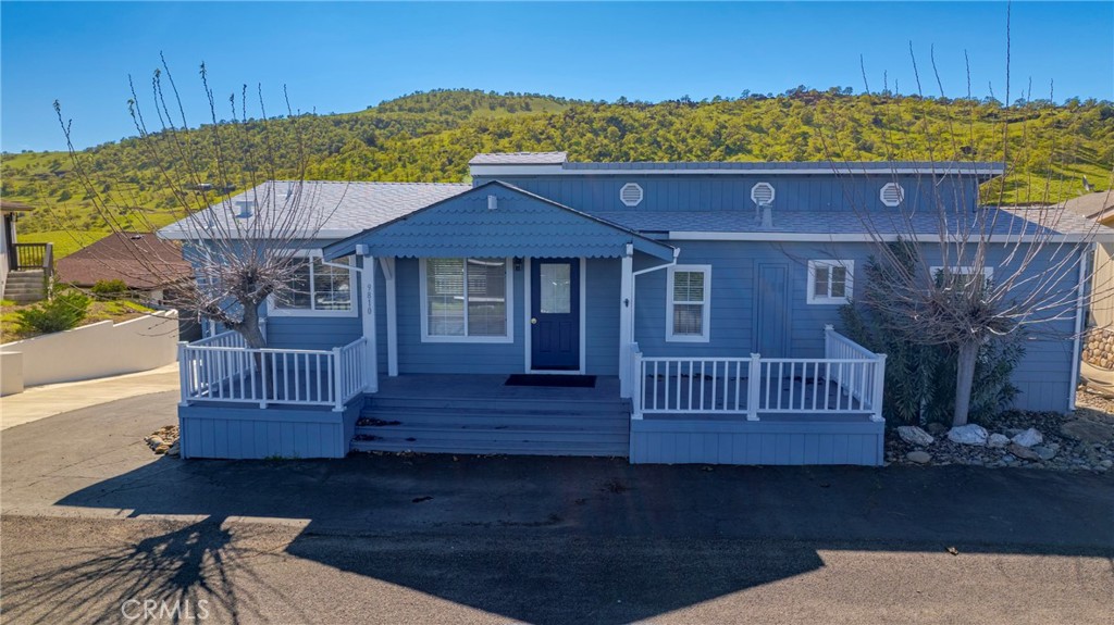9810 Boat Club Snelling, CA 95369 - Photo 1 of 51 a front view of a house with a garden