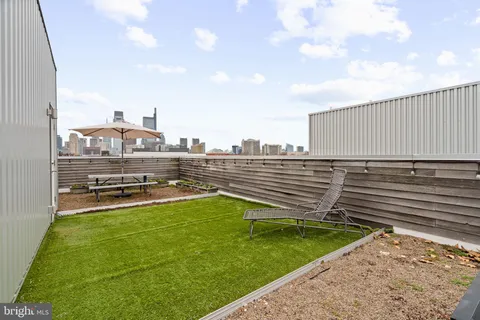 $525,000 | 1720 Folsom Street, Unit B, Philadelphia, PA 19130