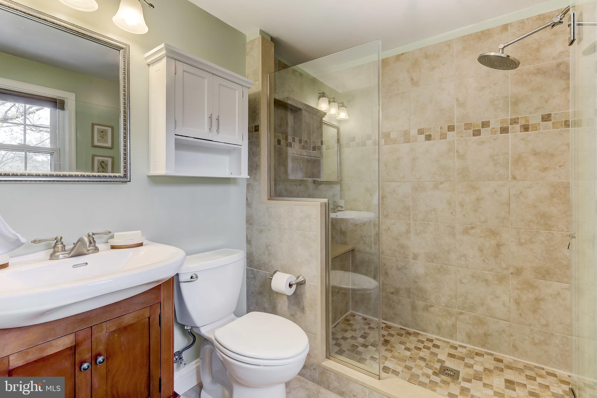 2400 Pot Spring Road Lutherville-Timonium, MD 21093 - Photo 22 of 52 Owners en suite full bath