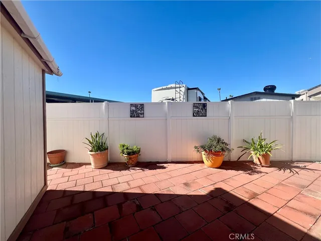 $129,900 | 1295 South Cawston Avenue, Unit 263, Hemet, CA 92545