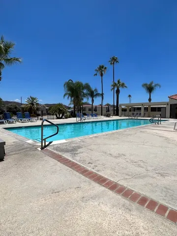 $129,900 | 1295 South Cawston Avenue, Unit 263, Hemet, CA 92545