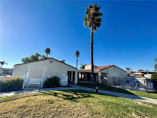$129,900 | 1295 South Cawston Avenue, Unit 263, Hemet, CA 92545