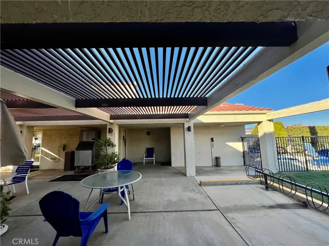 $129,900 | 1295 South Cawston Avenue, Unit 263, Hemet, CA 92545