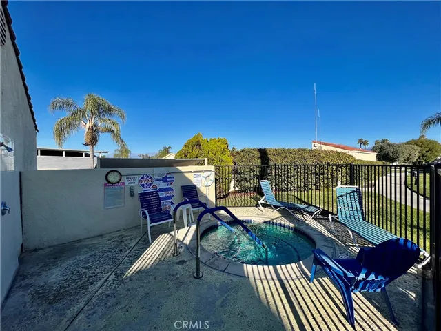 $129,900 | 1295 South Cawston Avenue, Unit 263, Hemet, CA 92545