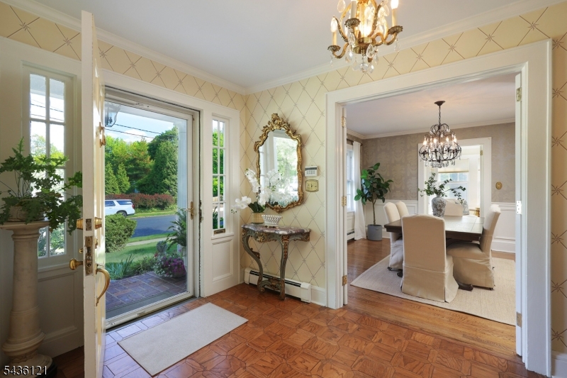 199 Lincoln Road Westfield, NJ 07090 - Photo 2 of 44