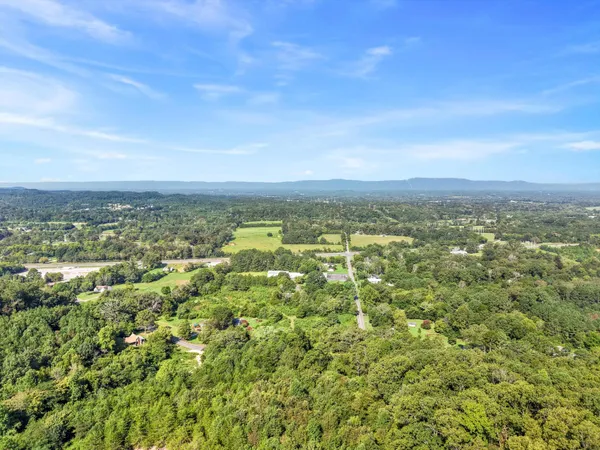 $269,999 | 1121 Arnold Road, Rock Spring, GA 30739