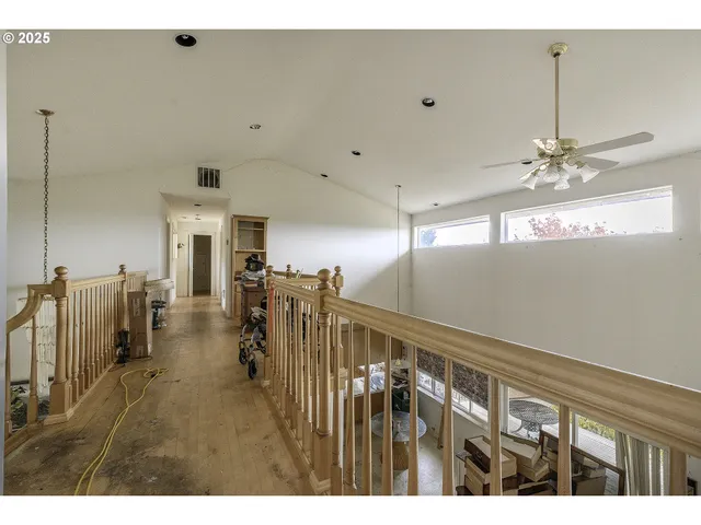 $600,000 | 16333 Southwest Timberland Drive, Beaverton, OR 97007