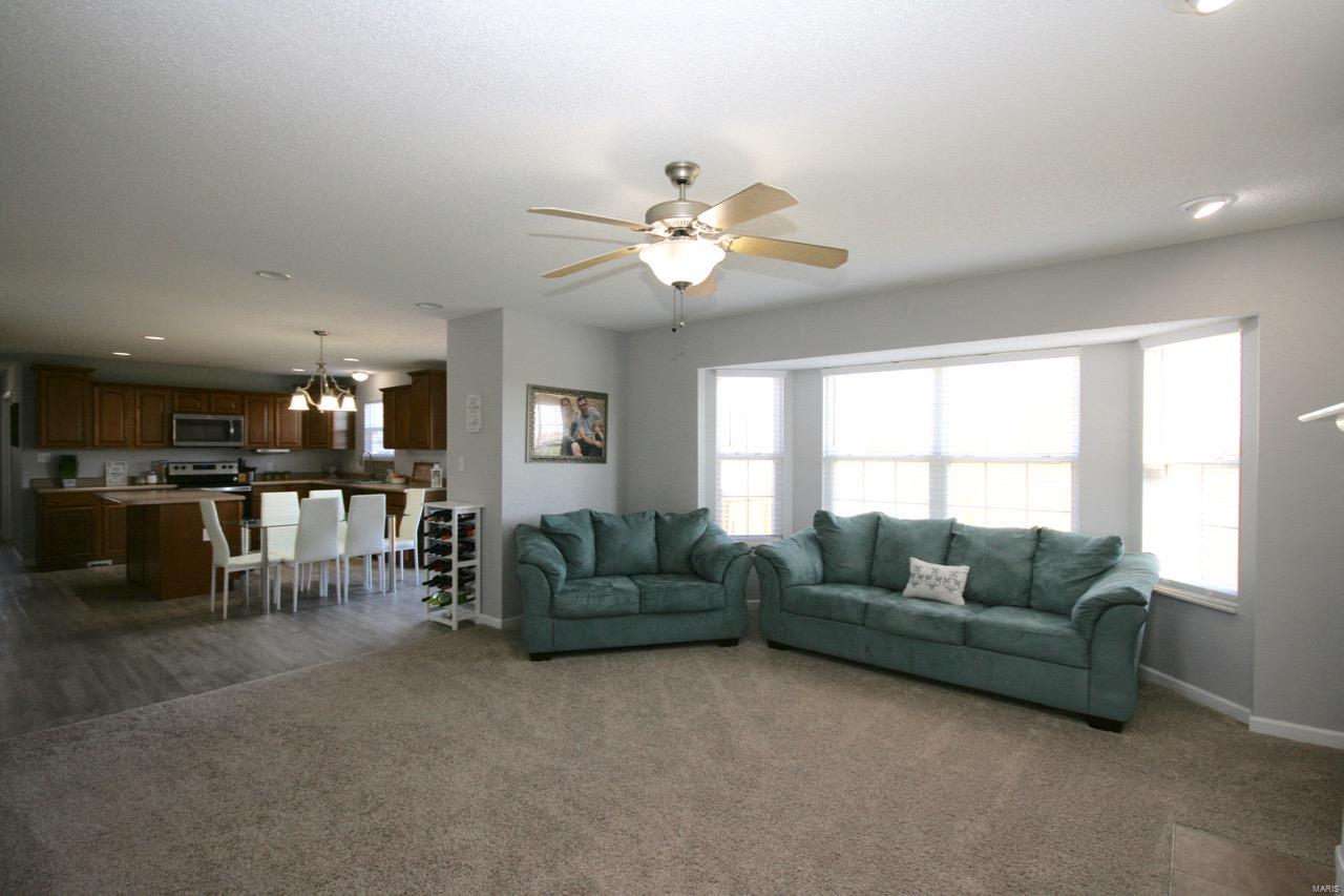 708 Longhi Road Collinsville, IL 62234 - Photo 12 of 51 Gallery Image 12
