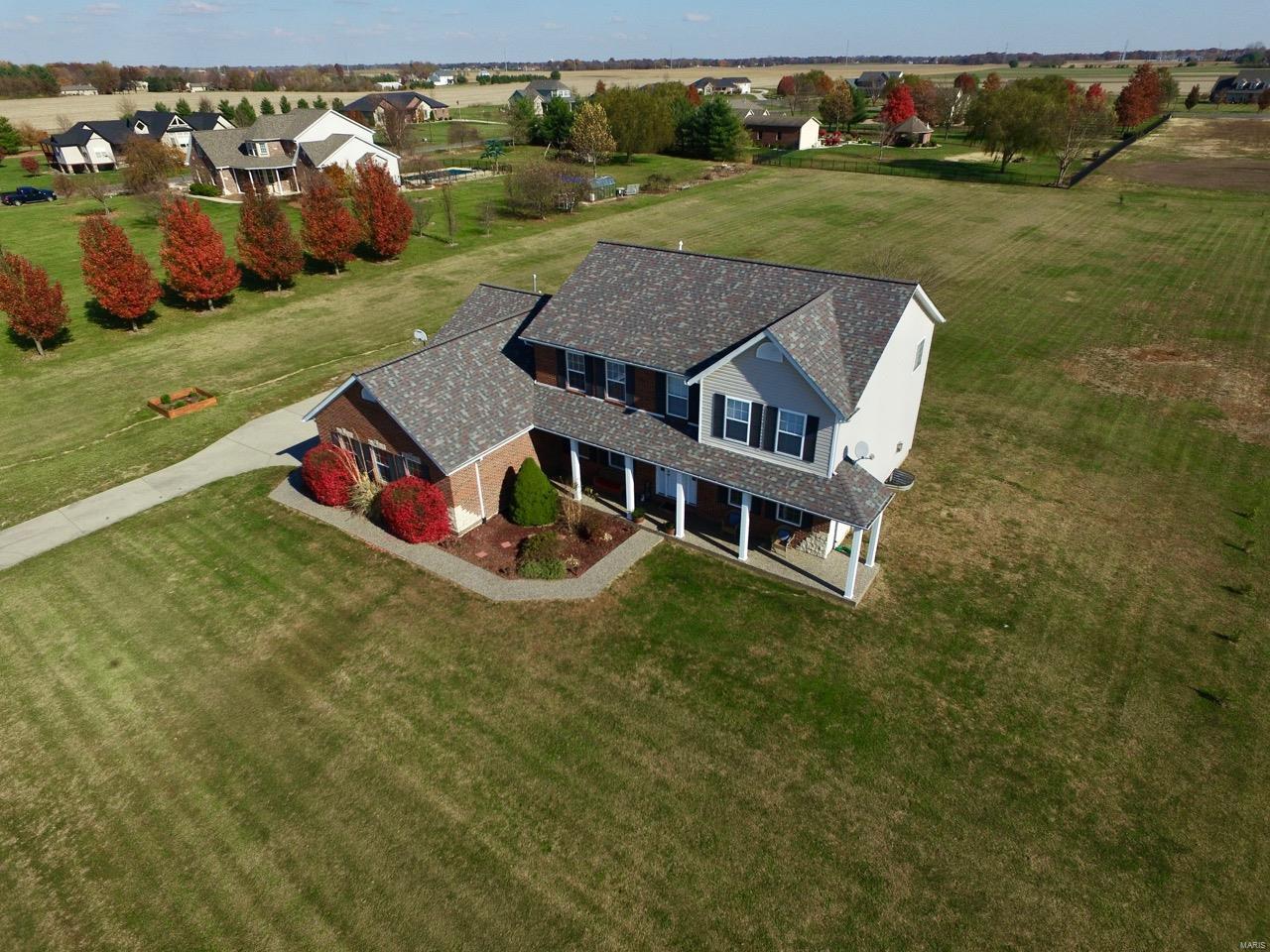 708 Longhi Road Collinsville, IL 62234 - Photo 3 of 51 Gallery Image 3