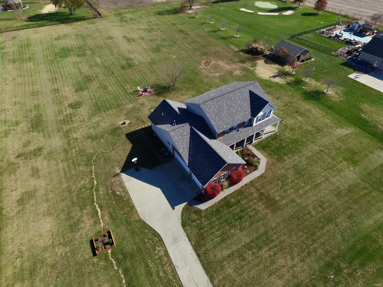 708 Longhi Road Collinsville, IL 62234 - Photo 50 of 51 Gallery Image 50
