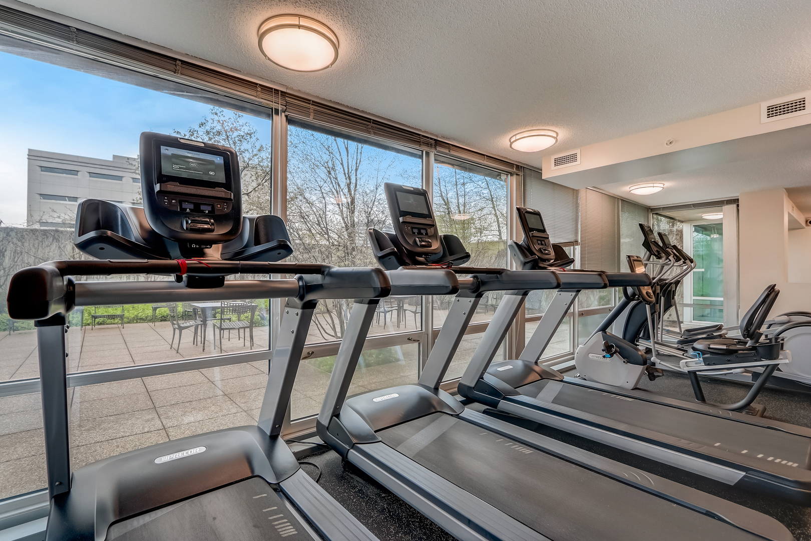 800 Elgin Road, Unit 1220 Evanston, IL 60201 - Photo 27 of 39 a view of a room with gym equipment