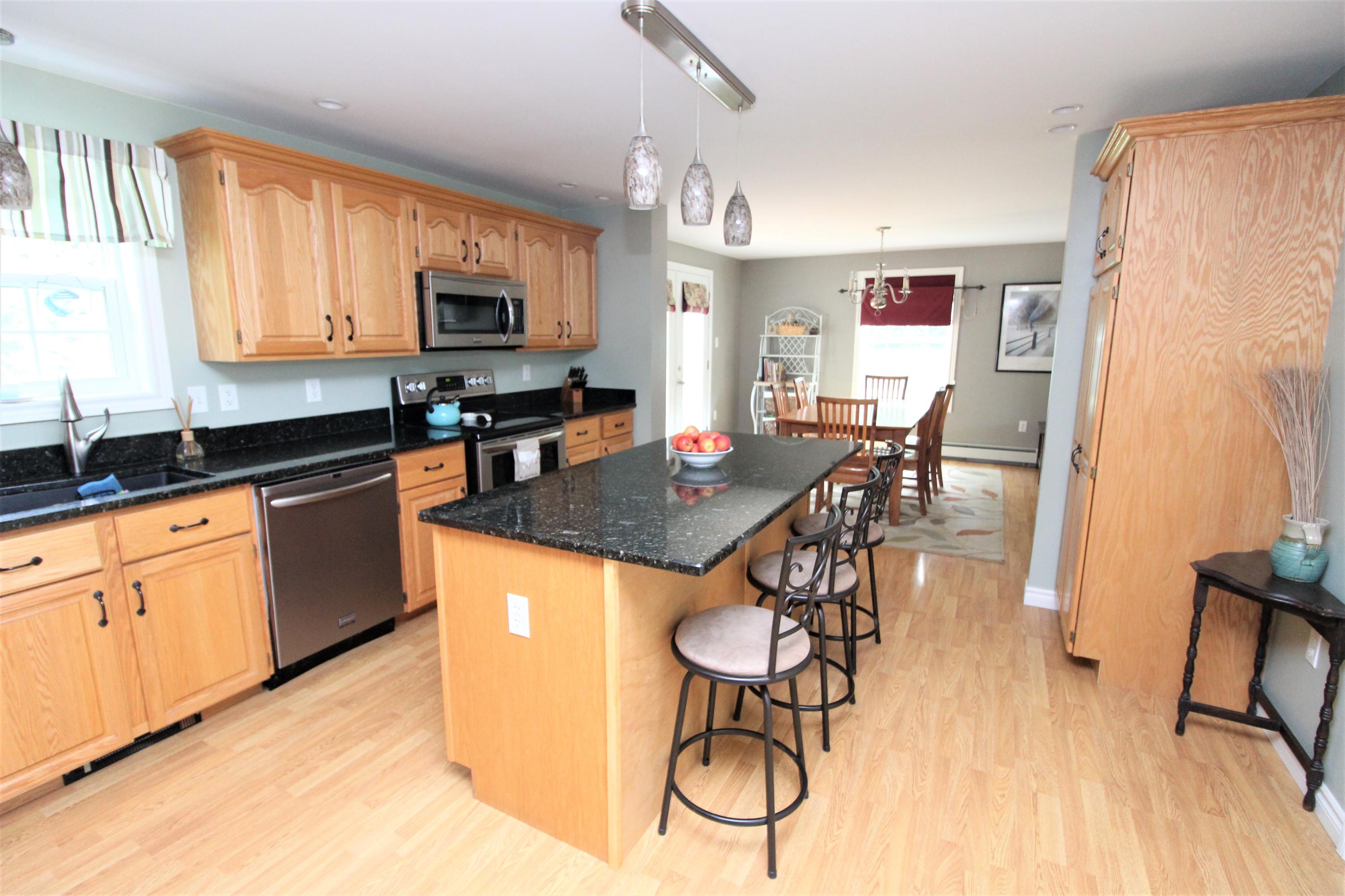 203 Kennebec Road Hampden, ME 04444 - Photo 8 of 46 IMG_0059