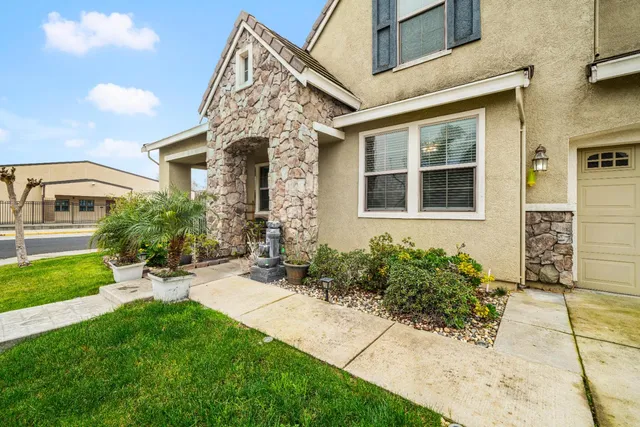 $775,000 | 5216 Burberry Court, Elk Grove, CA 95757