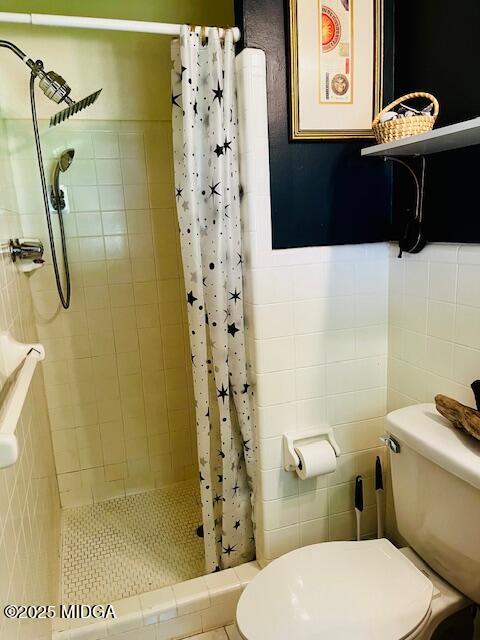 1246 Newport Road Macon, GA 31210 - Photo 13 of 25 Master bathroom