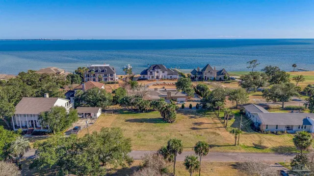 $340,000 | 1009 Harbourview Circle, Pensacola, FL 32507