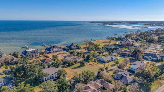 $340,000 | 1009 Harbourview Circle, Pensacola, FL 32507