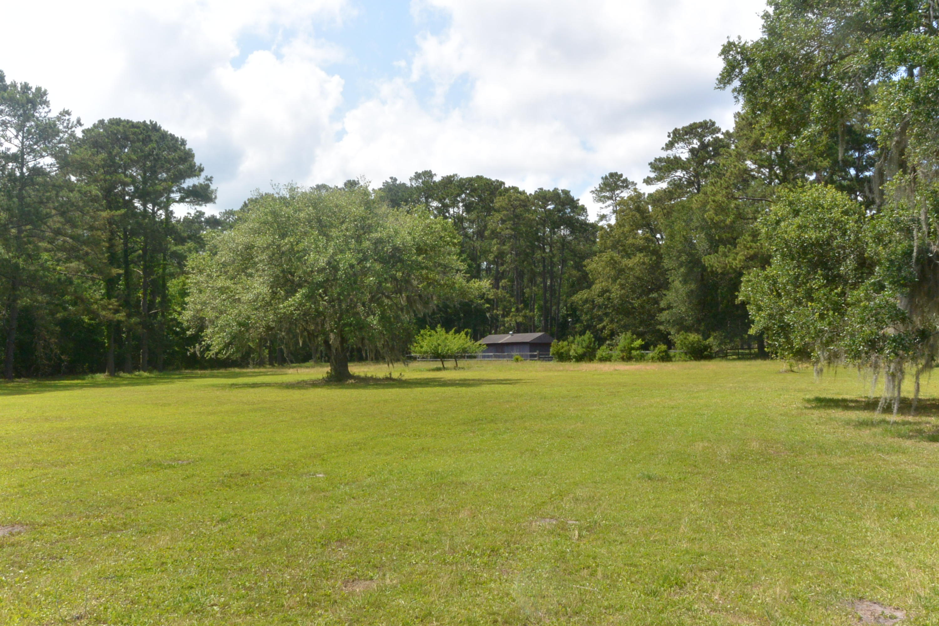 5610 Chisolm Road Johns Island, SC 29455 - Photo 4 of 19 DSC_0479