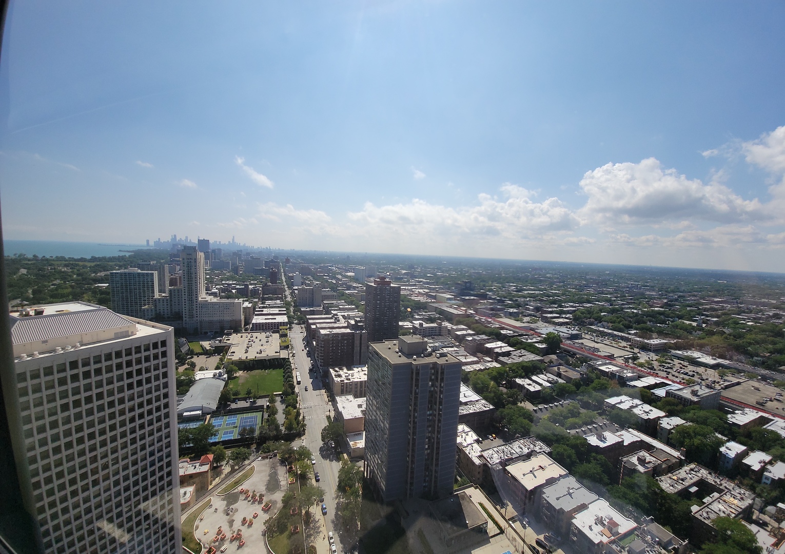 5415 North Sheridan Road, Unit 4414 Chicago, IL 60640 - Photo 2 of 23 an aerial view of a city