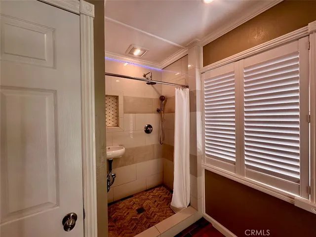 $869,700 | 2523 Allred Street, Lakewood, CA 90712