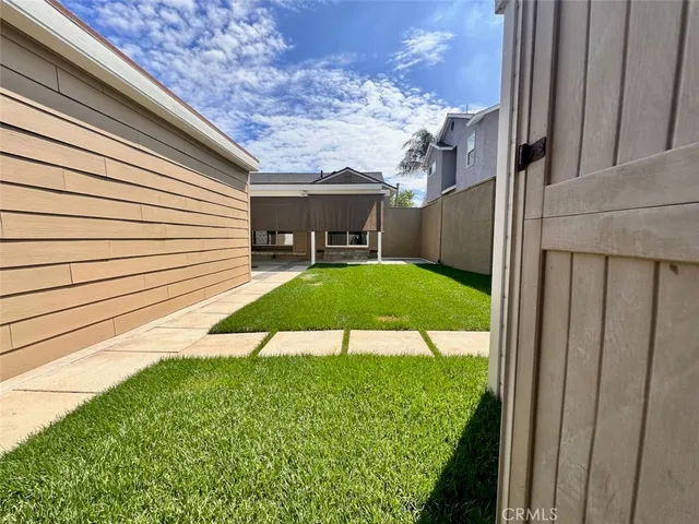 $869,700 | 2523 Allred Street, Lakewood, CA 90712