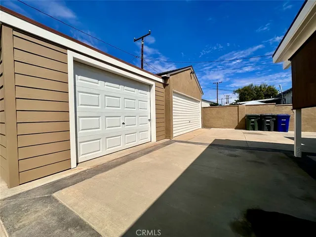 $869,700 | 2523 Allred Street, Lakewood, CA 90712