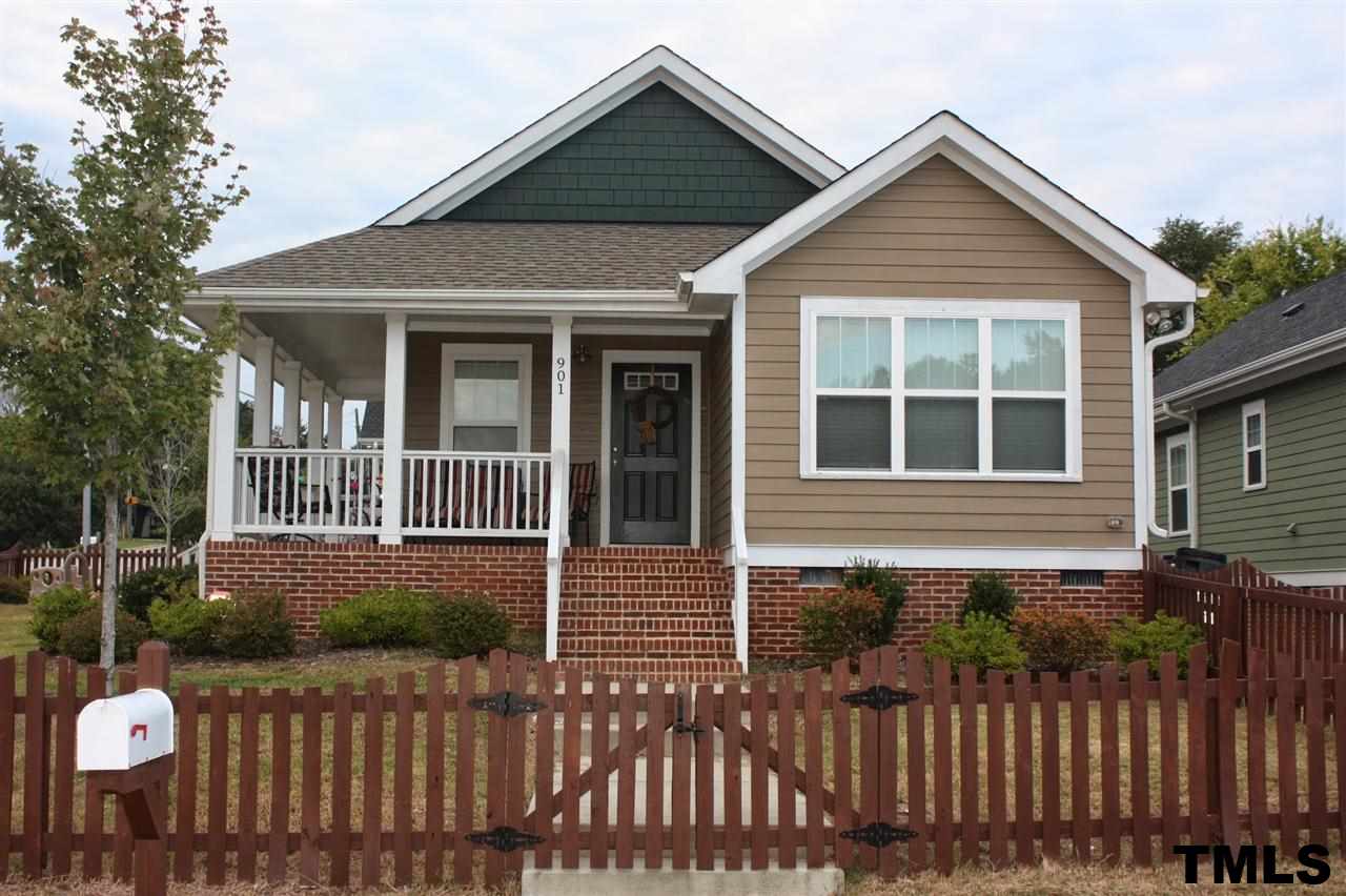 901 Dorothy Sanders Way Raleigh, NC 27601 - Photo 2 of 21