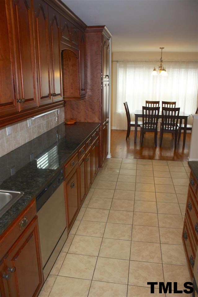 901 Dorothy Sanders Way Raleigh, NC 27601 - Photo 8 of 21