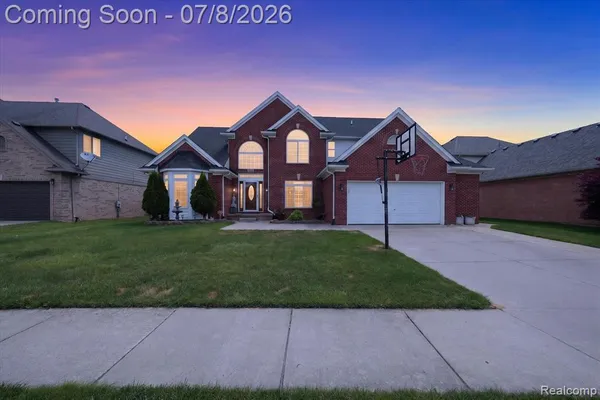 $595,000 | 48166 Ellington Drive, Macomb, MI 48044